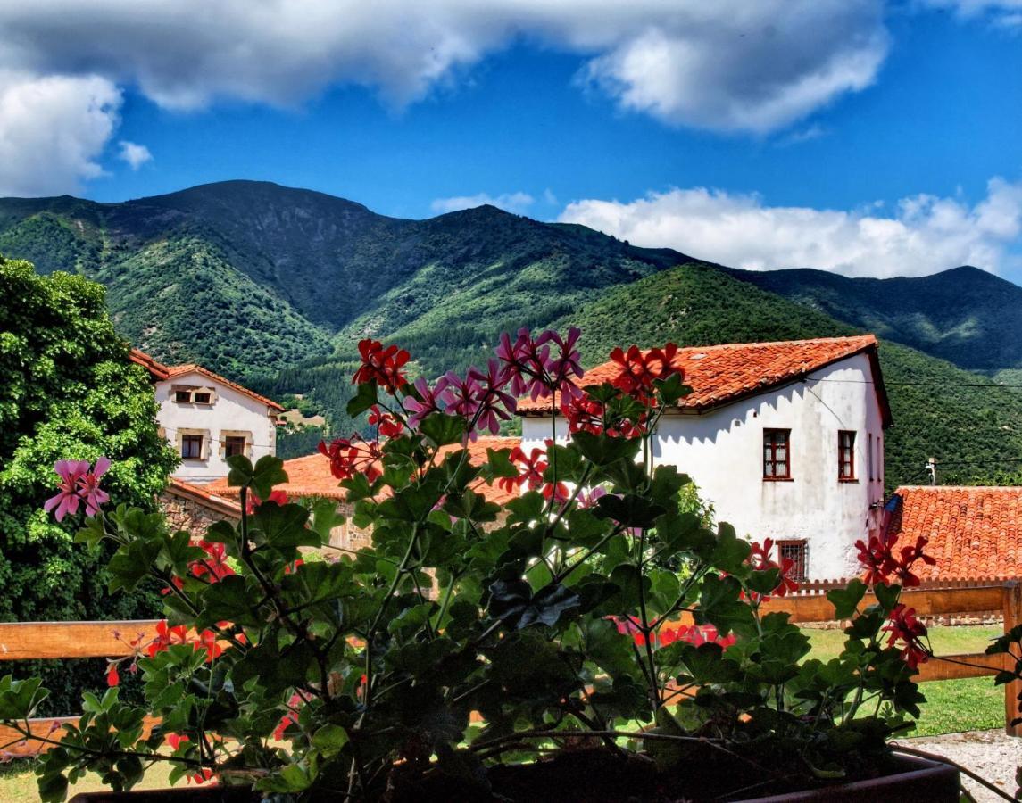 Casa Rural Los Llares Lerones Luaran gambar